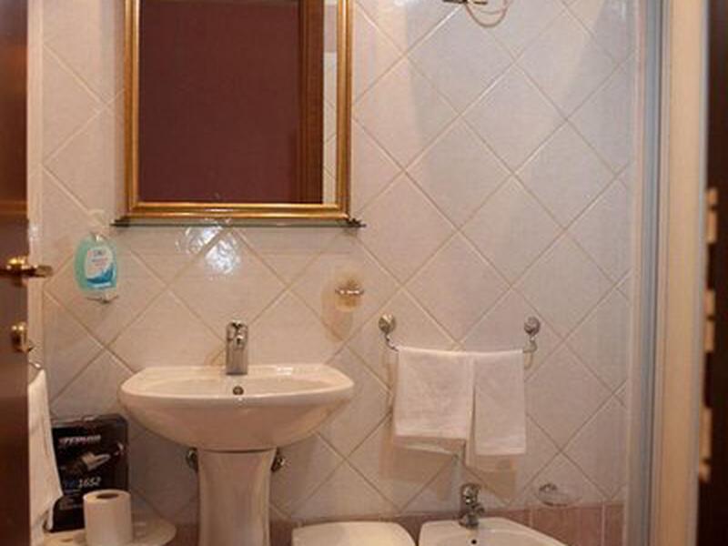 11BE3047431349E30DCA48D2DD2048A7