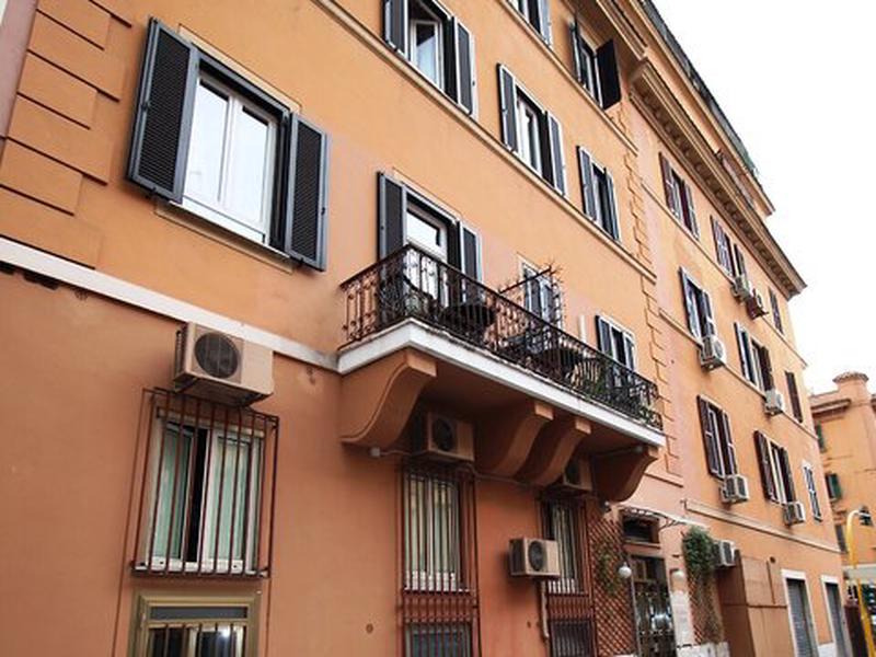 A82C7A9145AEECA06C3F42898B1D7FEB