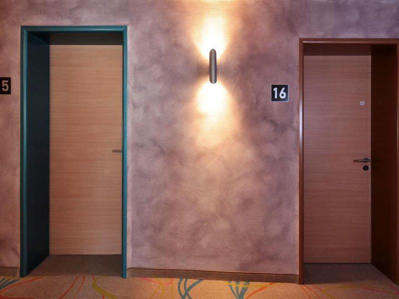 A890CA29E6C356ADD9D15A6F1D38E0BE