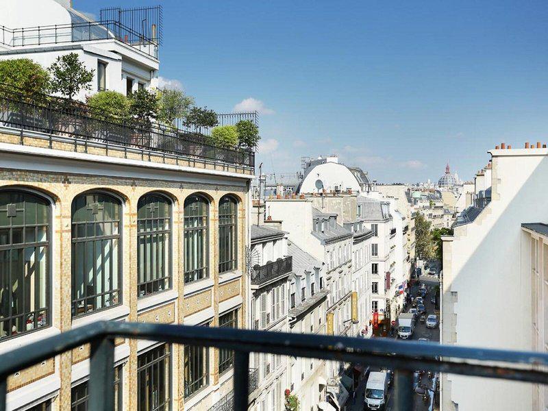 C94FCBFFA0A08B77CF08DE4272F5135A