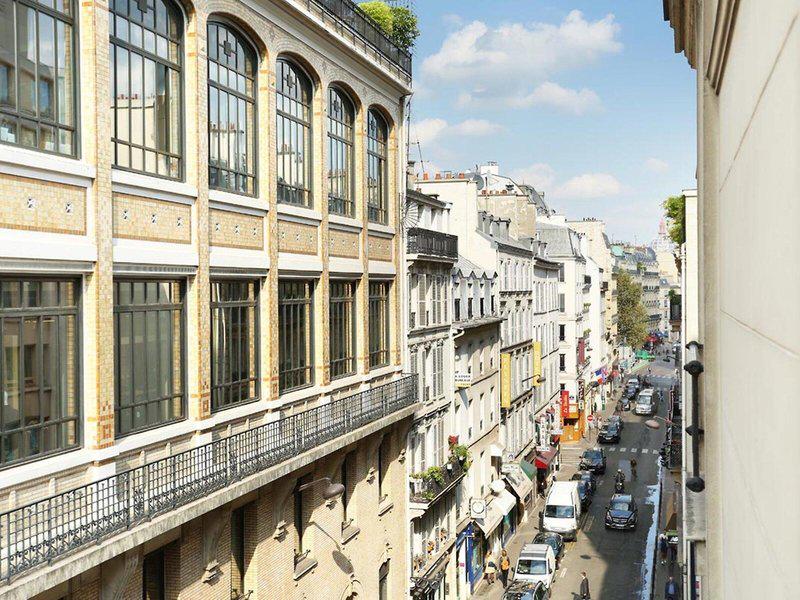 EDAB0F51B5CDDCB95549916BFD29E49A