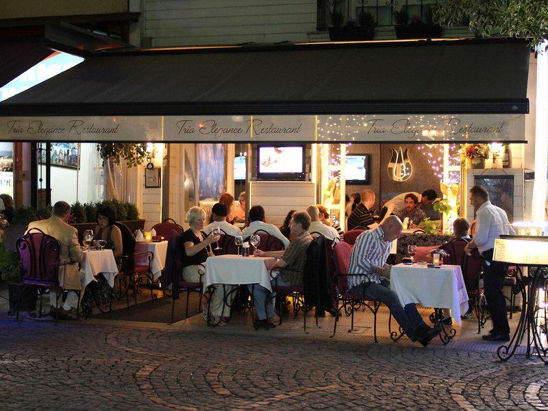 83D3BE16E7C6ABA874E86397CBFF080F