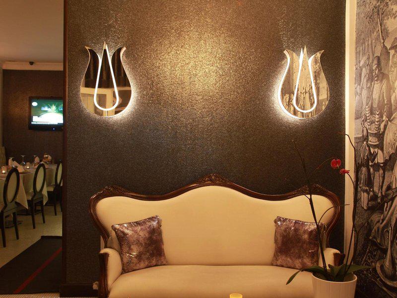 2B7155EDB07E22C50032AF7664C20E12