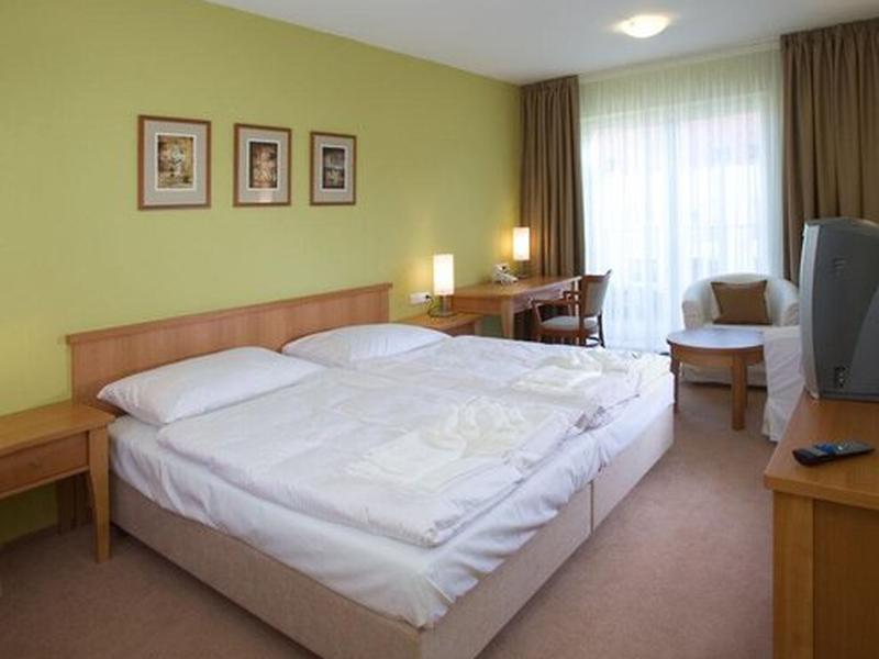 DDDB149E51E77DDAB556B958ECB50F80