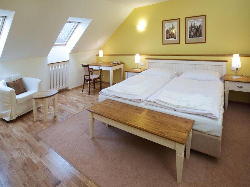 5D34671A3940D0C85013C96E35D8350B