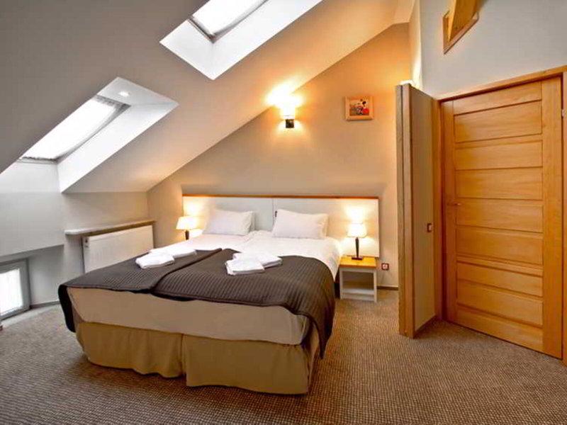 5852834C1BBC38605BFCD0C0BA9A1A12