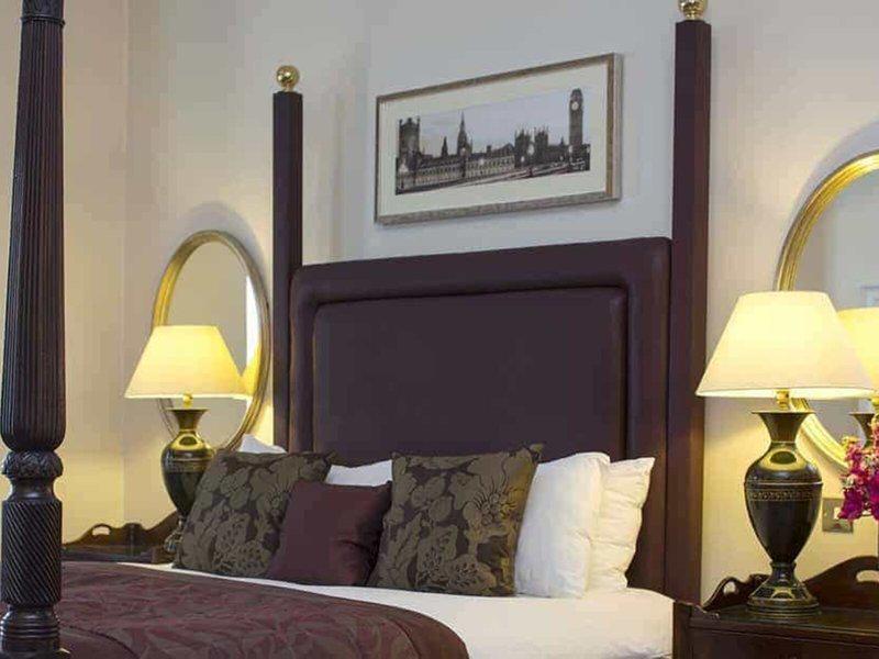 8EB5C13DC69585725EE570FE9C8A8293