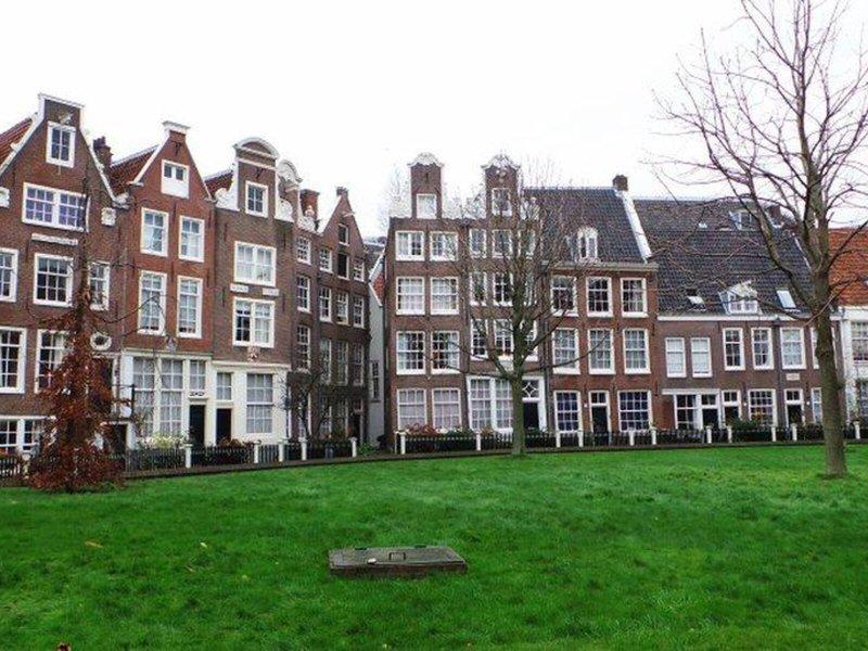 8F455BAFC38710F9AA646E4732DE438D