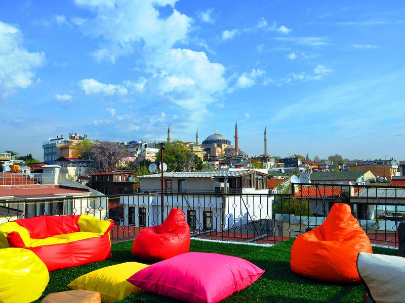 EFA09437B884F741585DC01C803C80D7