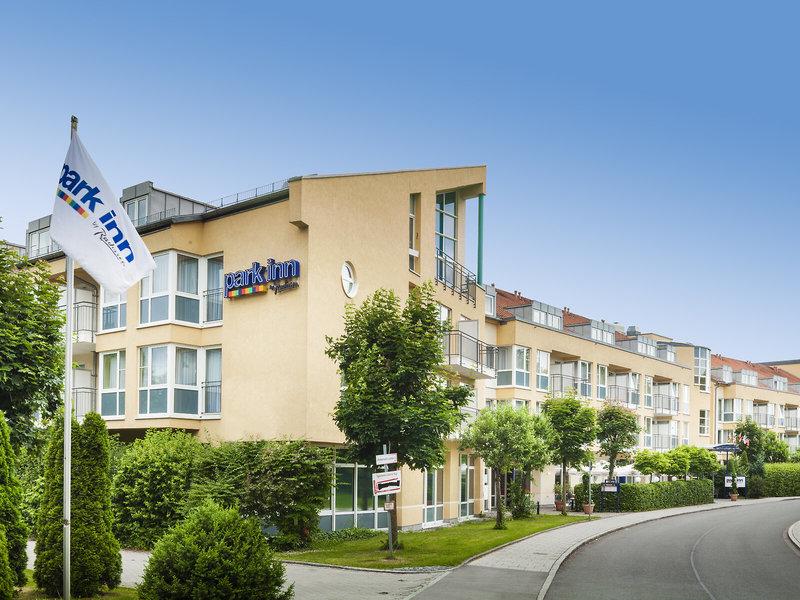 6FBC364E1F94DD17CE01AE63513F731E