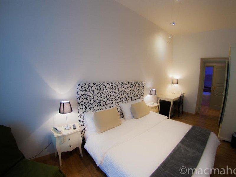 34B912103038FE5994204FA196B85EC8