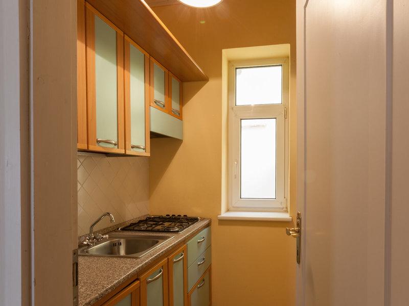 8C95885BB607607035C76A91118948F6