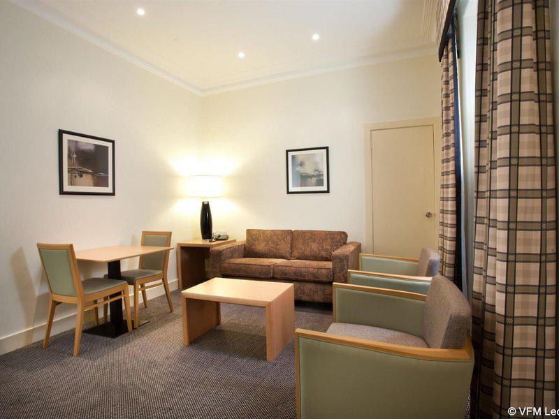 D61BF58538467A962B799220B06C8C9B