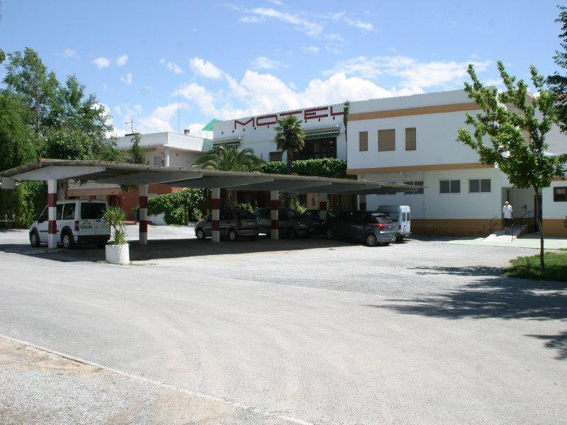 80F80A9A495A7429C2FBDA482BE5F906