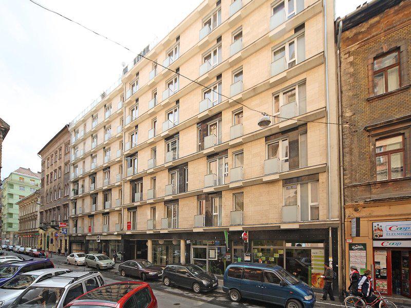 89F7CDEEB417A40C4BA3F86C1213E4B9