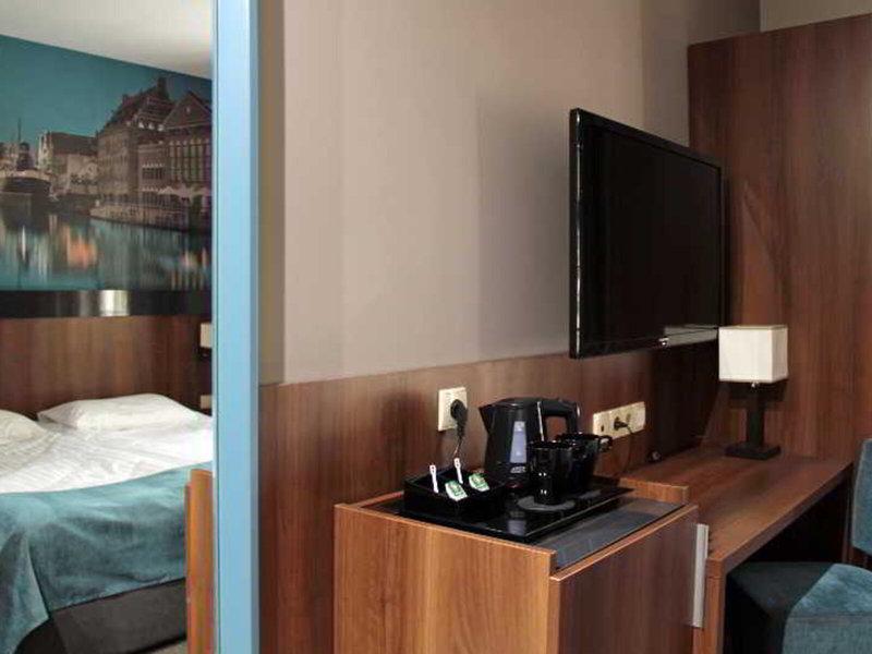 08842F66EA71422DD27B831DC6500B1D