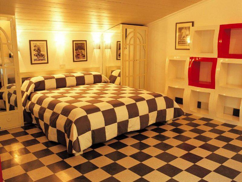 C07C9A069582E9359297DA78A5D5DE91