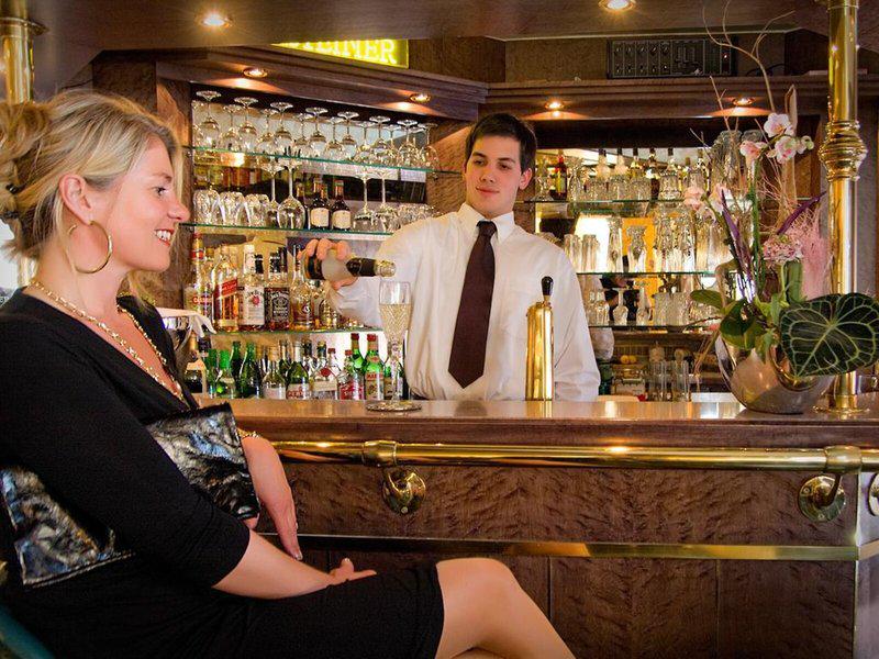 F84197F7B2F2210534519F92F99FBE74