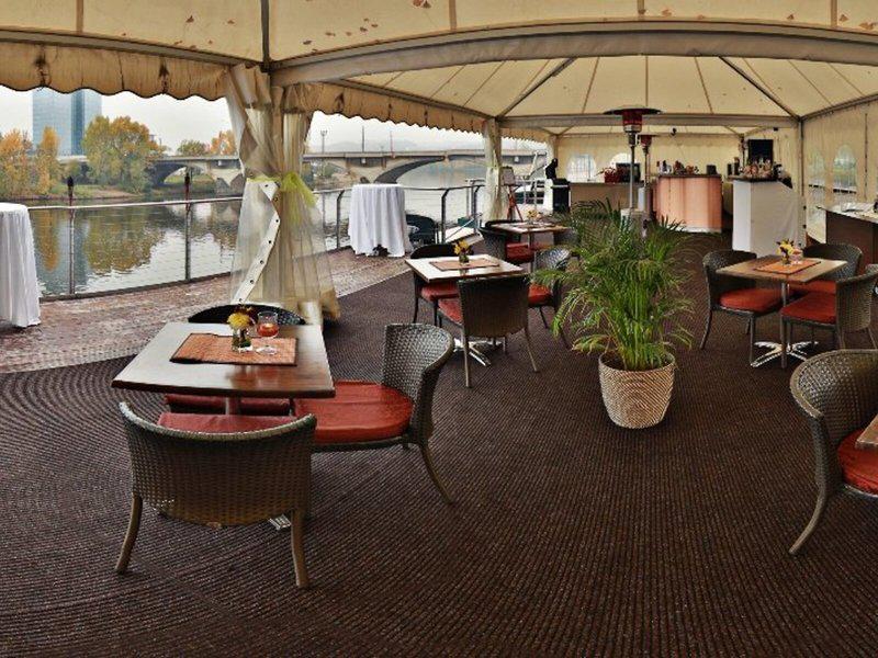 047225755F7CA951DDEB290D61EEE5E8