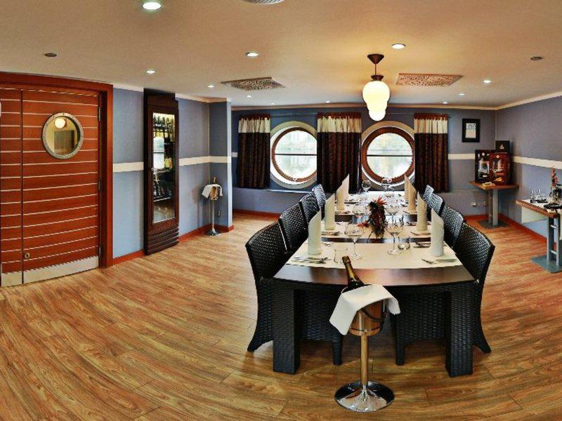 0B1B9E0AFF7B9669B7CE01C7C61A5622