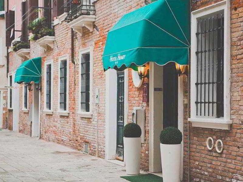 5DD25B65C8360E2C52EBA6D60FF7AD0D