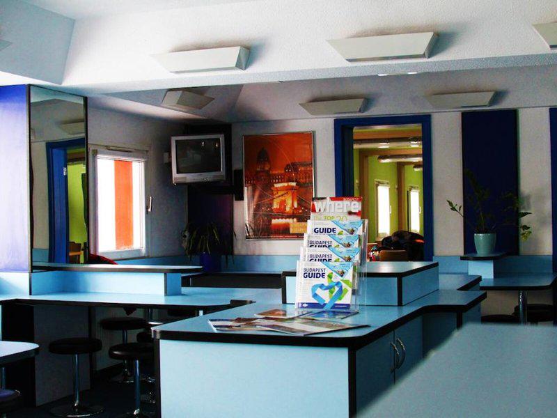 B3310C18935E082F9B53415E6A25F9EB