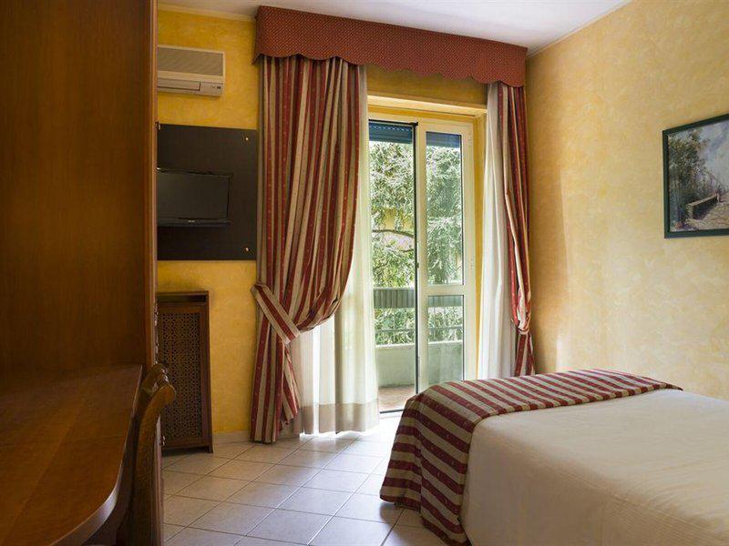 DF18FB5E1FD314187024ADBF440C4417