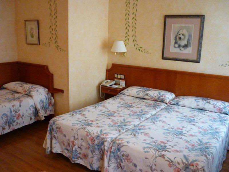 9100238F9465685A1A144835F2B9ECC2