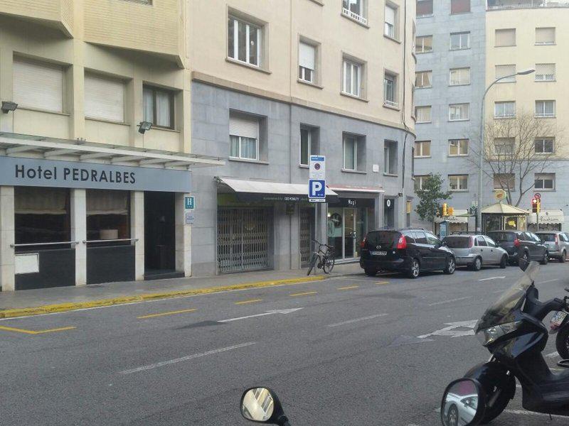 0A5DE9B40F1FE45CCA3596E9E056C040