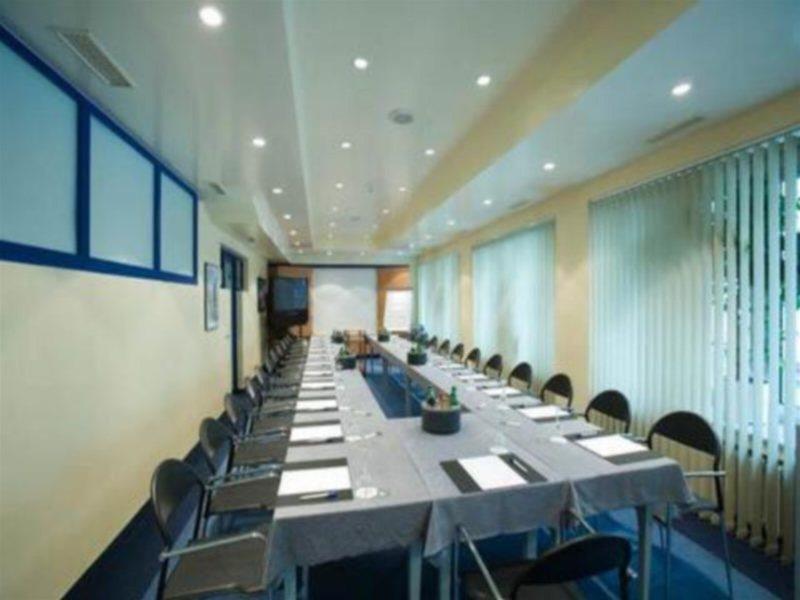 1106E2C7E63AC0D8A17CF743068B762A