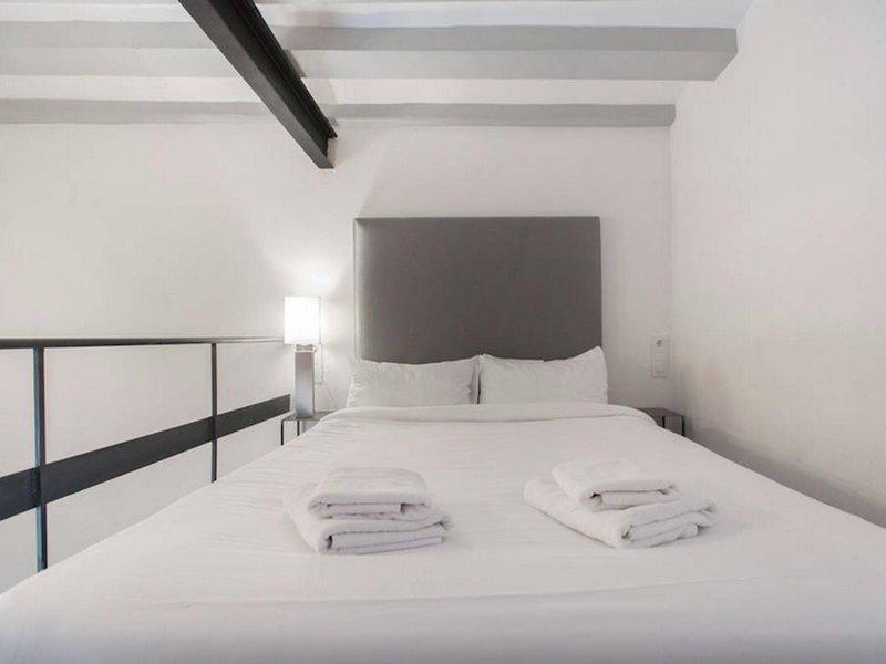 18BDCCB1F858EF7382358356B4BB86F2