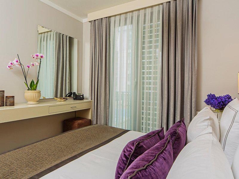 9489E5070DE6BF98F8EE4D6EA2A27803