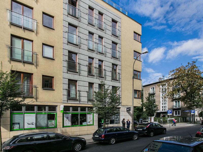 CDB9E36A97F5C1FFAA75FA30D173507C