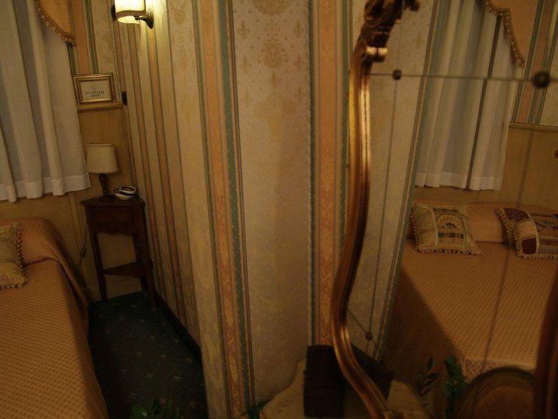 9C2277F68DDD559C96781E449119CB88