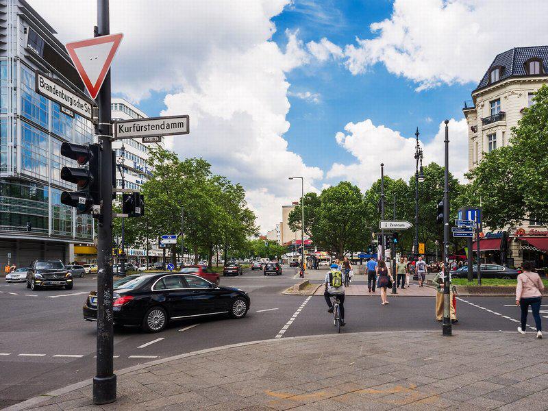 483C6D9462DA1240467D090D23E4D263