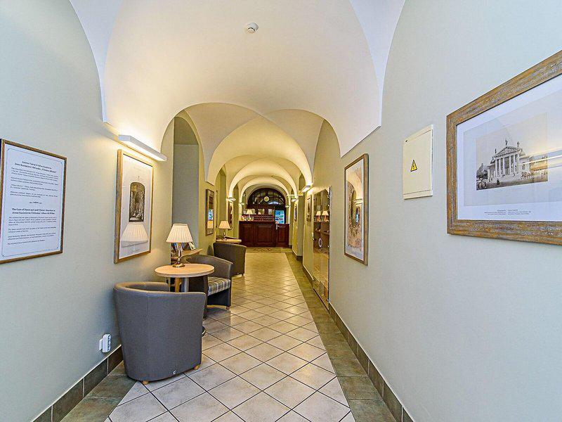 D9CD061DDB9C8AEAE7D7981DED1FD784