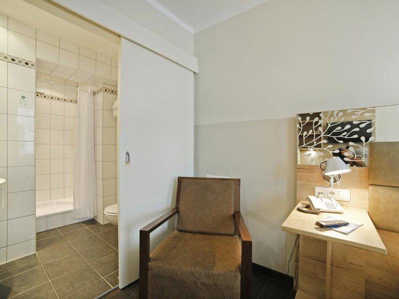 B8E0F03A5C3CAD718FDB6FB5BB1DEC5F