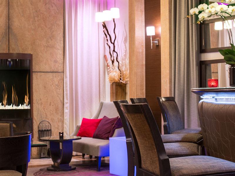 98B80FAA282260F67B7F69E045098A6A