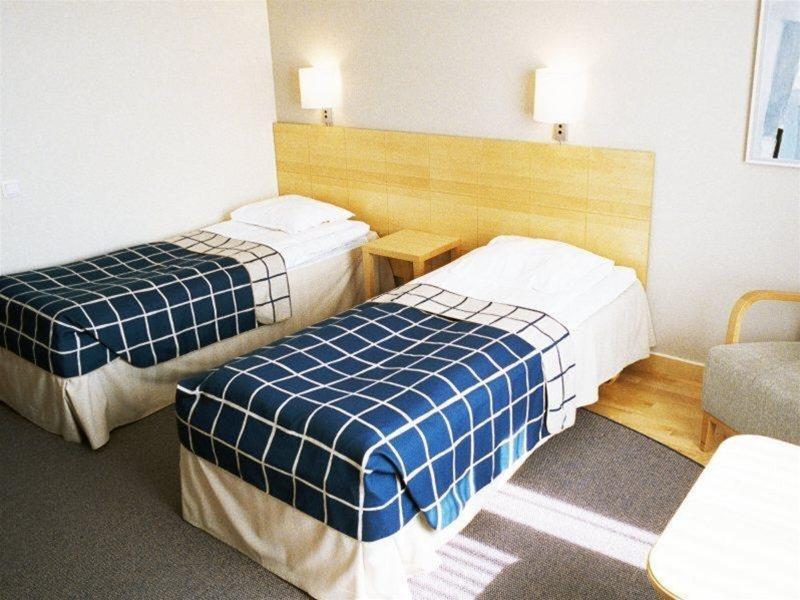 448C69681BD9CC8B33561408005B8D7F