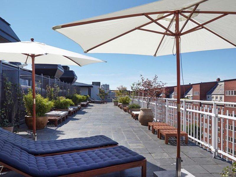 5CC6F51990C81B2692F88A49321D091F