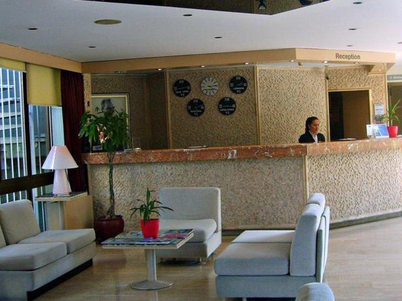 8D5B01B96C56E458C2D5CD2D0550A523