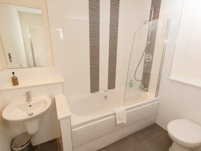 93D5BDFF18345C41667C6152AF808687