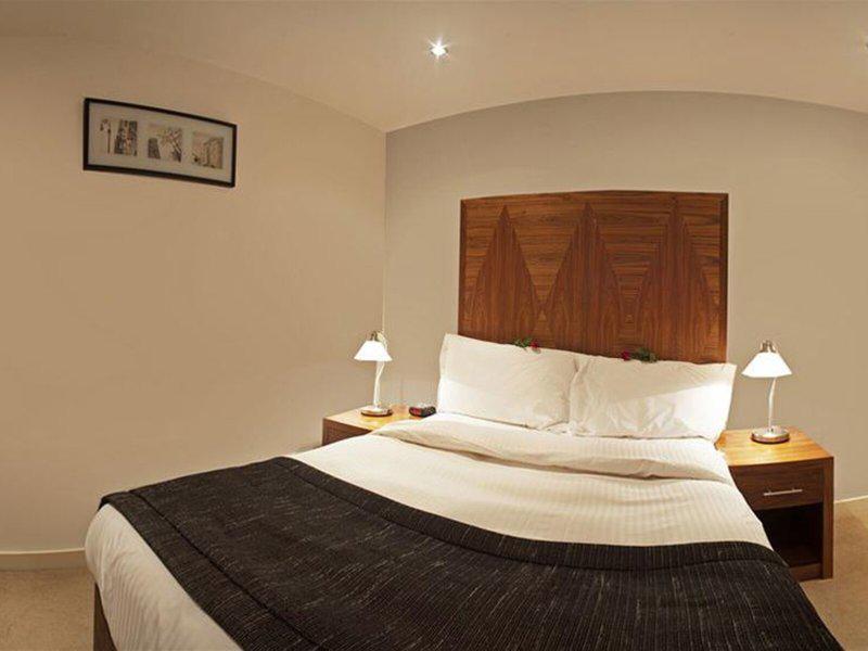 922264341796F82E2D07B8711260E485