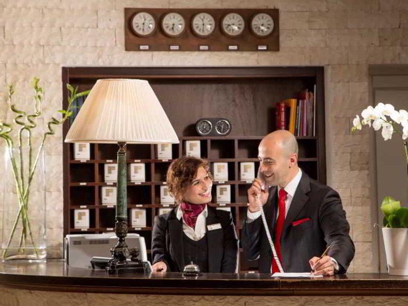 42B34E8BC797A7D80AE00C917A7F9FFD