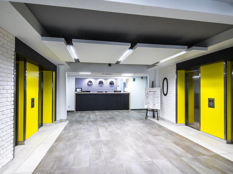 87054DBE99539F28593D8AC1B68FC9D5