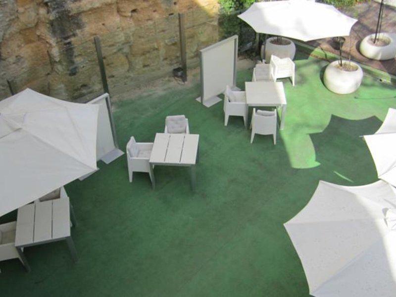 DCD51C59ED7F04AB06E58588421239B9