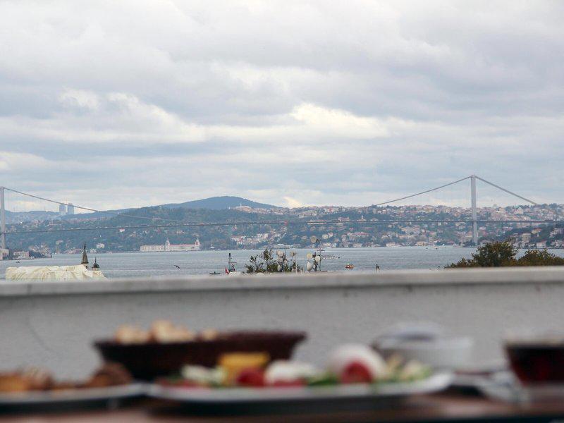 470CDD5D1057B1754F35B212EFC7B882