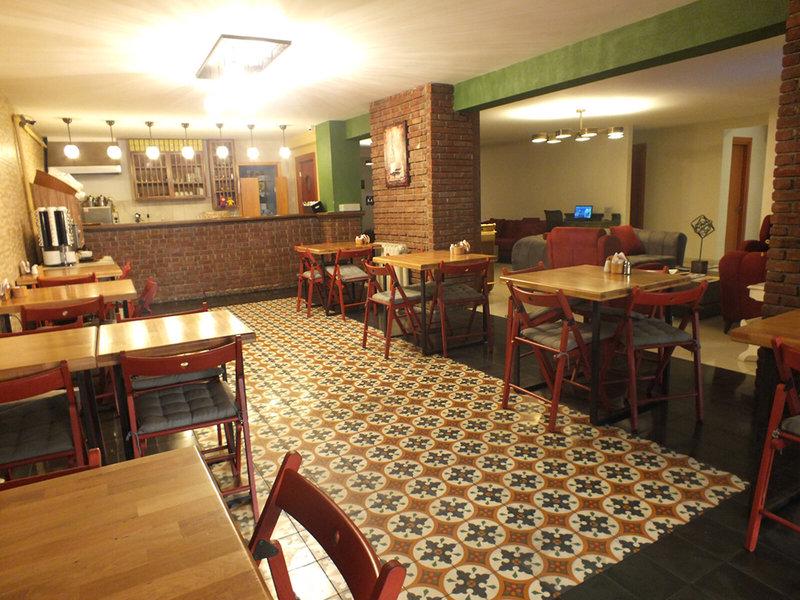 1F3B486CB1C2412250350E7C5857EC2A