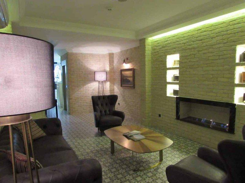 E52C0688E90FE2A448EDCD62D2A0A813