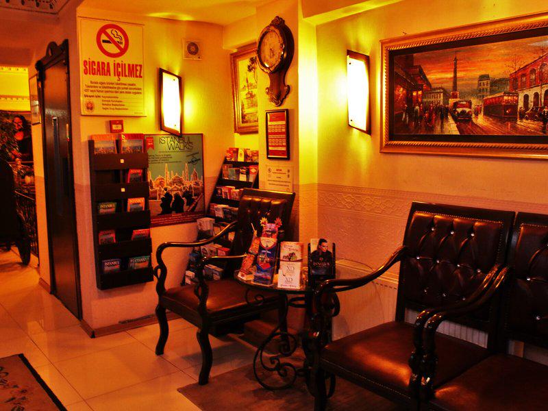 B8376579F68E38D471A7C230B12F8DE2